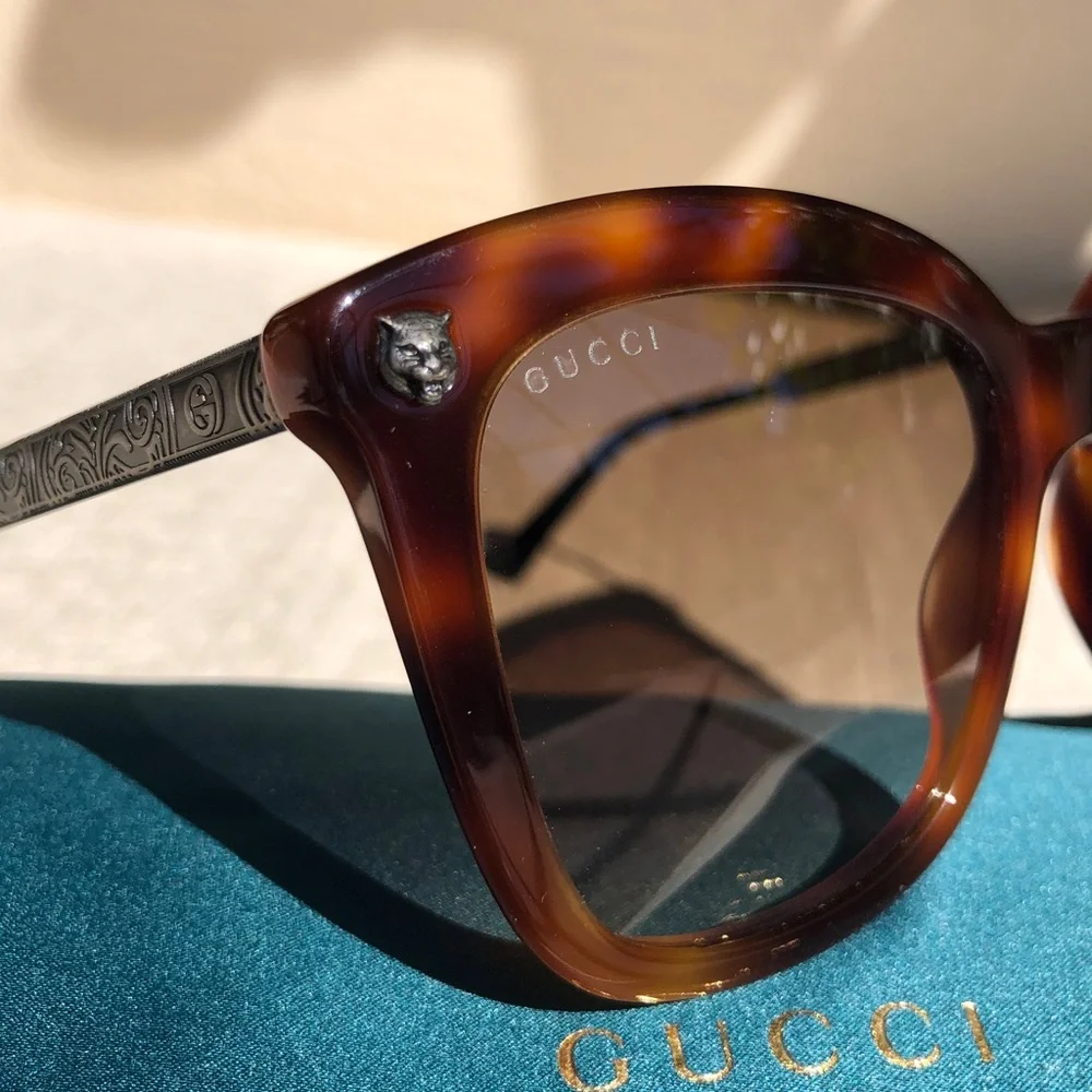 GUCCI 52mm square TIGER head sunglasses